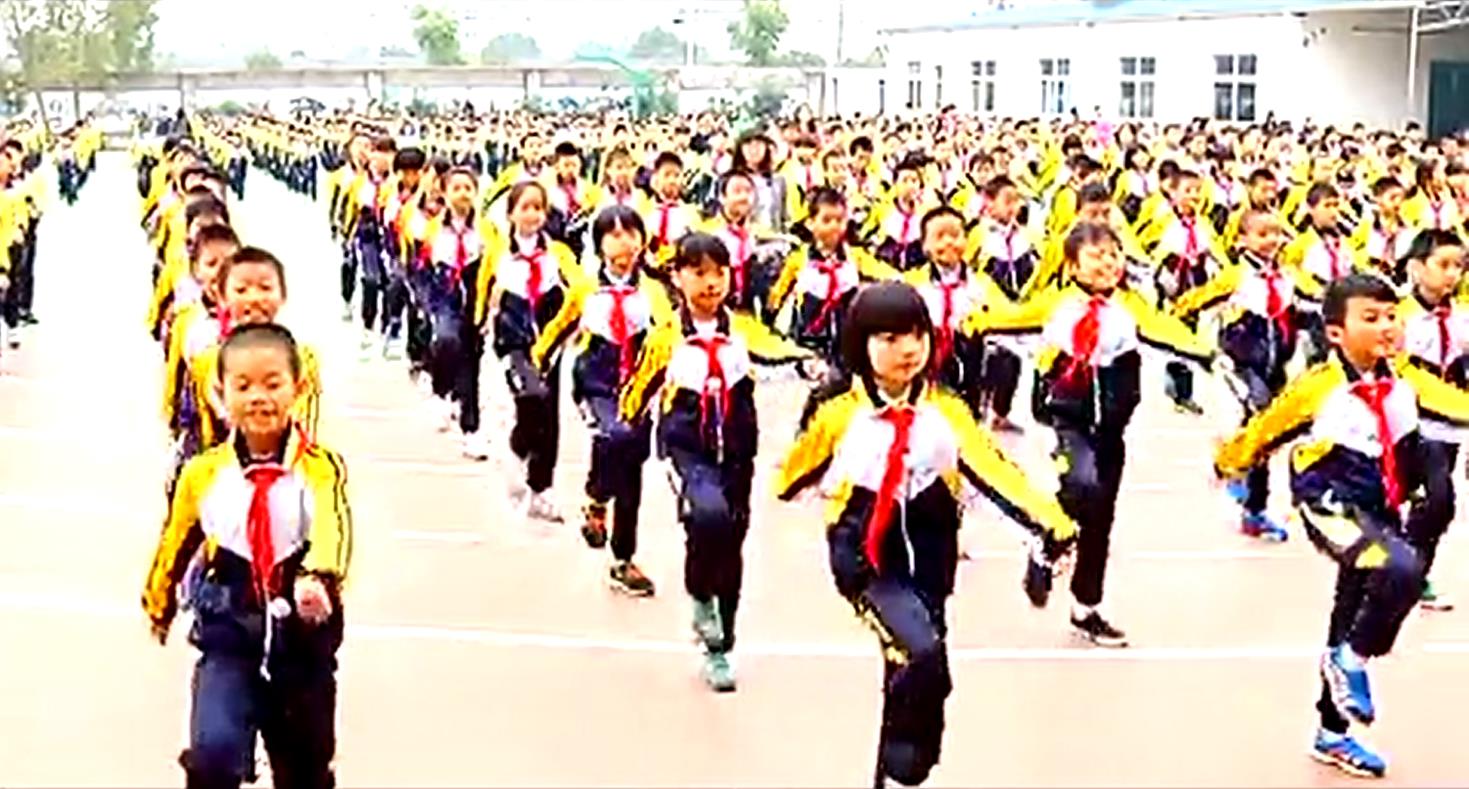 小學部系列展示1.音樂踏步